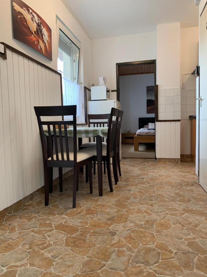 Apartman Tinasol Mosonmagyaróvár Extérieur photo